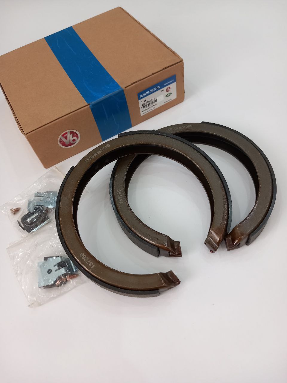 لنت ترمز دستی پاژن v6